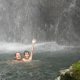 43- Pascal et Bastien dans la cascade 